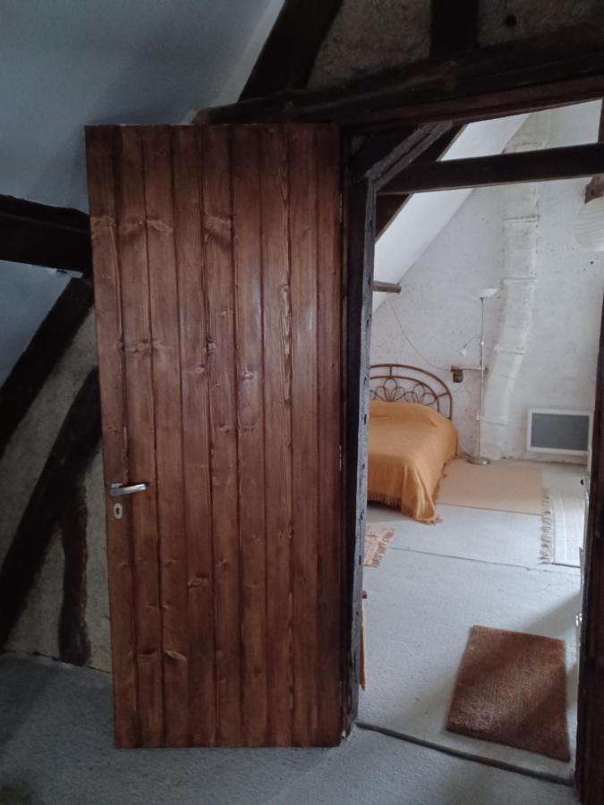 Gite Des Petites Ruelles : Familial Et Chaleureux Troo ภายนอก รูปภาพ